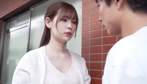 Người chồng tẻ nhạt, người vợ nhận ra cậu thanh niên cạnh bên nhà tốt hơn