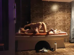 Series bồ tàu yêu nghề tự quay clip nuru a-z cho khách p6